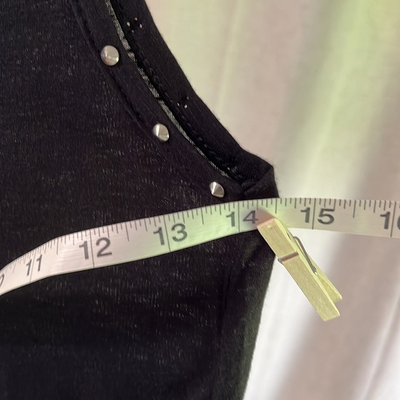 Emma and Sam stud trimmed tank - Picture 7 of 8